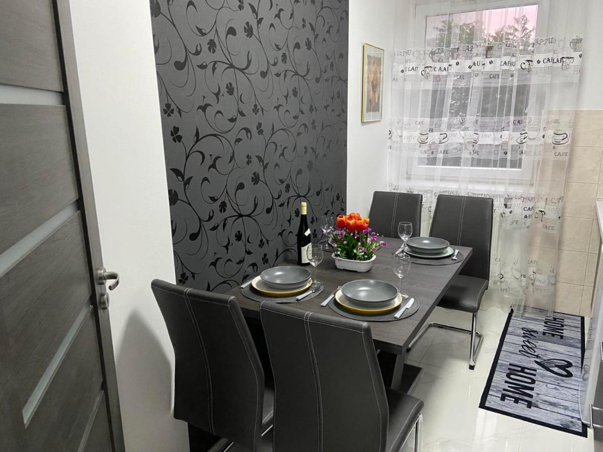 Melinda Apartman Kisvárda Zewnętrze zdjęcie